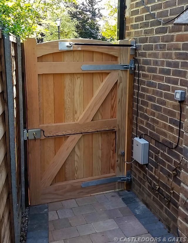 Electric Gate Repairs And Maintenance - Castle Doors And Gates